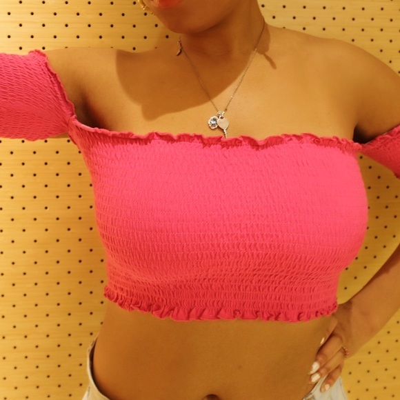 Crop Top - Picture 3 of 4